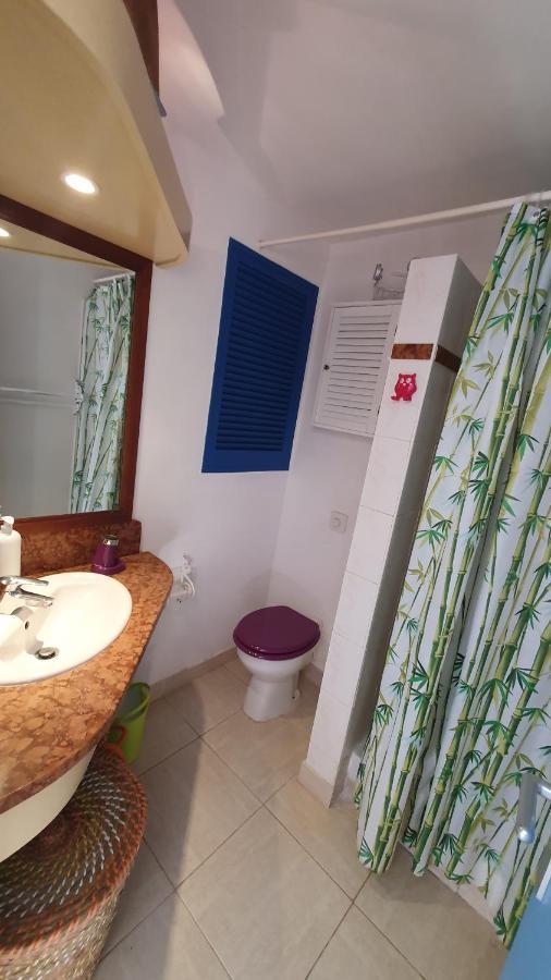 Studio Vue Mer Le Colibri Apartment Sainte-Anne Ngoại thất bức ảnh